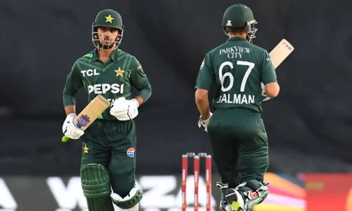 Pakistan Wins the First ODI Against South Africa by 3 Wickets