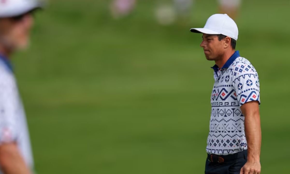 Viktor Hovland posts photo of suspected broken toe incident